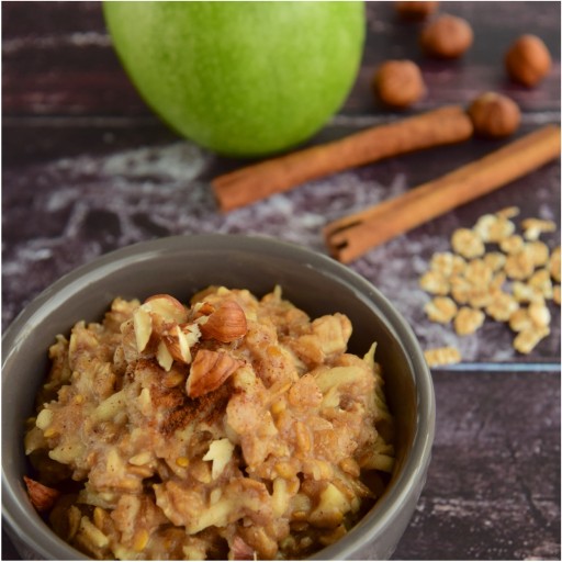 LIESKOVÉ ORIEŠKY CELÉ LÚPANÉ LIESKOVÝ ORIEŠOK 250g HiFOOD