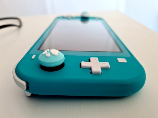ANALOGOVÁ GUMA NINTENDO SPÍNACÍ PAPIER PREKRÝVA 4 KS