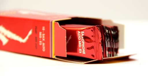 VANDOREN JAVA RED jazýčkový alt saxofón 2.0