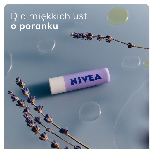 NIVEA Overnight Care Balzam na pery 4,8 g