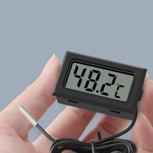 PRESNÝ ELEKTRONICKÝ DIGITÁLNY TEPLOMER S AKVÁRIOVÝM ZOBRAZOVAČOM SONDY