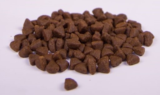 COUNTRY FARM KRMIVO PRE PSA KAČICA S HRUŠKOU 500g M HYPOALERGICKÁ
