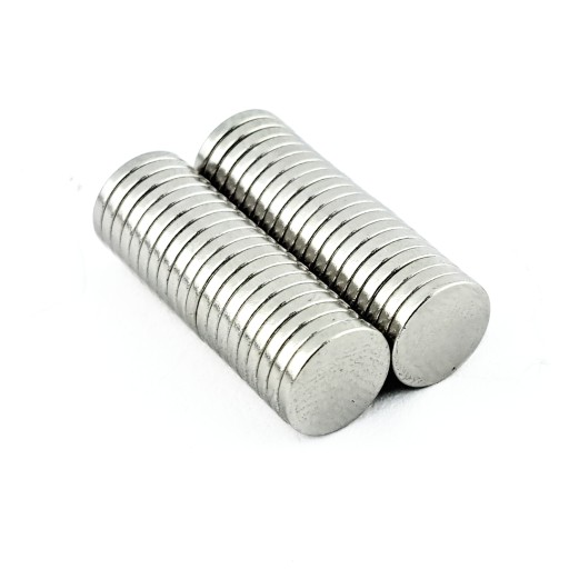 VALEC NEODYMOVÝ MAGNET 7x1 N38 SADA 40 KS