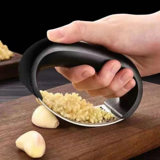PRESS GARLIC PRESSER CREASER CESNAK SEKáčik