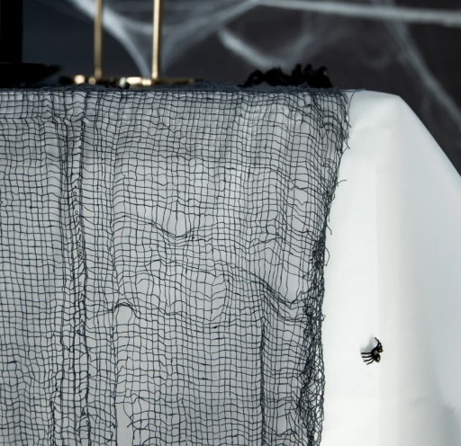 Halloweenske konfety Spiders black 100ks dekoračné plastové chrobáčiky