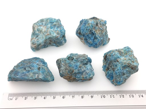 apatit surový kameň minerál prírodná kvalita