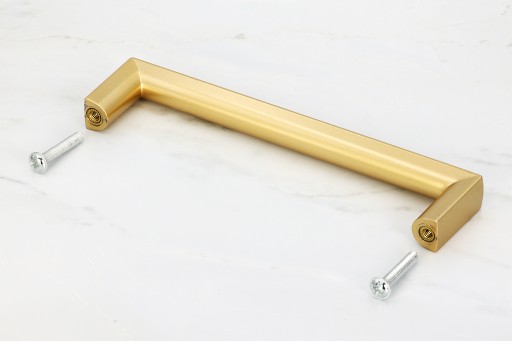 ZLATÁ NÁBYTKOVÁ ÚCHYTKA KUCHYŇSKÁ SKRIŇOVÁ ÚCHYTKA, ROVNÁ, UNIVERZÁLNA 96MM