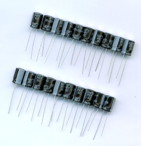 220uF 25V 220 µF 25 V NÍZKY ESR RTE (20 KS) ELEKTROLYTICKÝ KONDENZÁTOR
