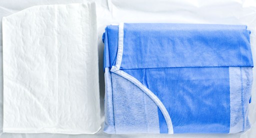 Sterilná jednorazová zástera XL