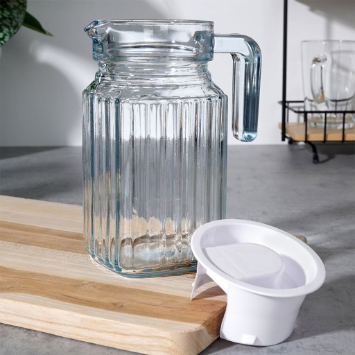 NÁPOJE džbán, džús, limonáda, pohár, viečko, 0,6L