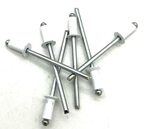 Slepý nit Biela 4 x 10 mm zápustná hlava 50 ks