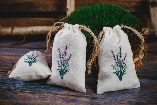 100% ZERO WASTE LINEN levanduľová taška do šatníka