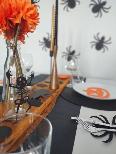 Halloweenska ozdobná girlanda závesné pavúky