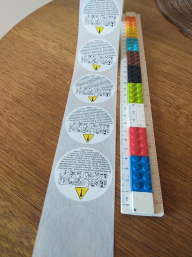 16 kusov 5cm samolepky Happy Bee etikety šťastná včielka