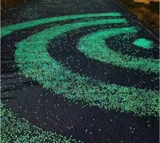 FLUORESCENTNÉ svietiace kamene Malatec 100 ks.