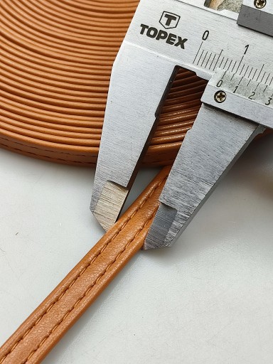 Remienok na kabelku z eko kože, 8 mm/100 cm, svetlo hnedá