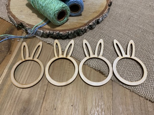 Zajac základ pre veľkonočnú obruč macrame scrapki