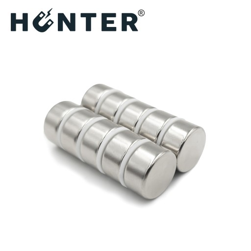 VALEC NEODYMOVÝ MAGNET 20x10 mm SILNÝ, okrúhly, kotúč - HUNTER
