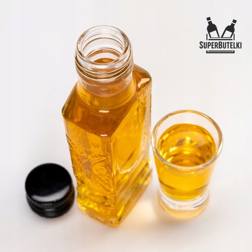 5 ks sklenených fliaš MOSKVA 100 ml na tinktúry šťavy