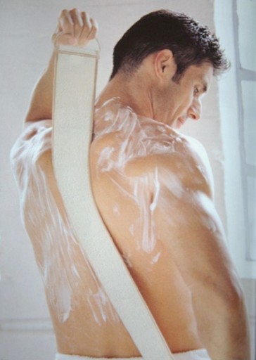 MASÁŽ, AVON PÁS NA UMÝVANIE CHRBTA A TELA, PEELING