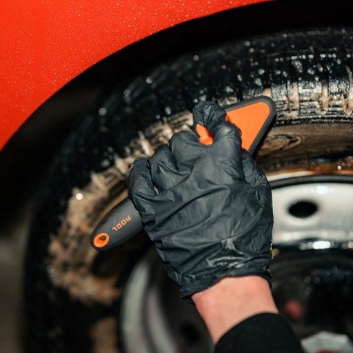 ADBL Tire Brush kefa na pneumatiky Kefka na čistenie gumy na kobercoch