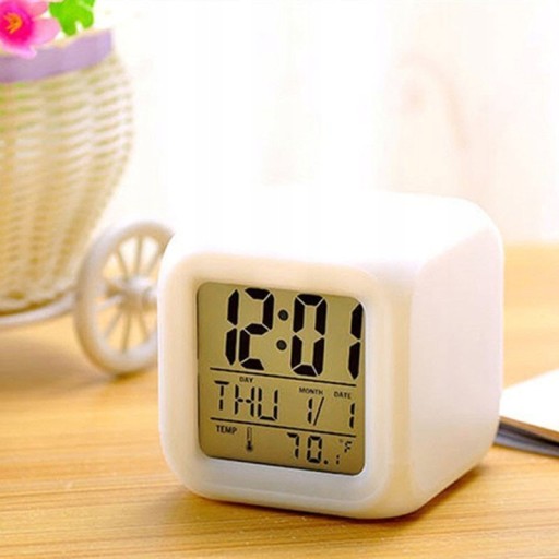 KAMELEON ALARM HODINY OSVETLENIE LCD HODINKY TEPLOMER LED ALARM 3v1