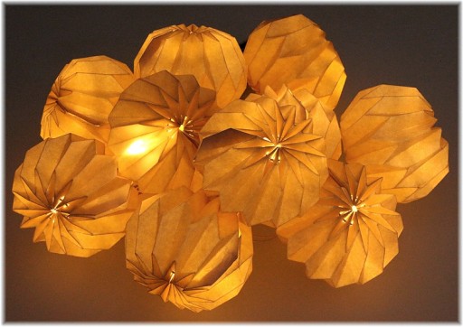PAPIEROVÉ GULE NA VIANOČNÝ STROMČEK ORIGAMI 10LED GREY