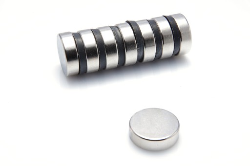 Cylindrický neodymový magnet MW 20x6 N38
