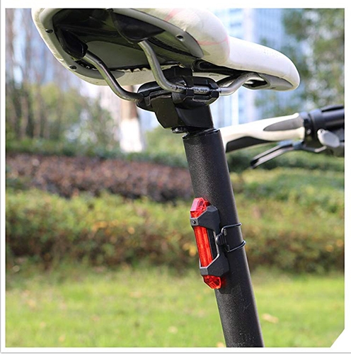 BIKE zadná zadná BICYKLOVÁ LAMPA dobíjaná cez USB
