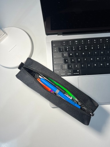 ŠKOLSKÝ Peračník, TUBE TAŠKA, ČIERNA KOZMETICKÁ TAŠKA