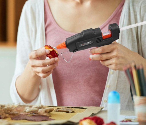 PIŠTOĽ ROTH HOT GLUE 11 200 °C +50 NÁPLŇOV rôzne farby