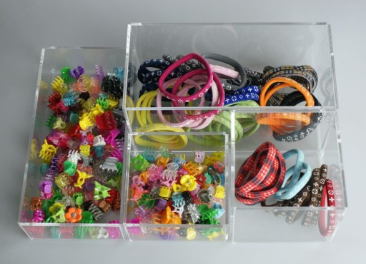 Box Container Organizer vyrobený z priehľadného plexiskla