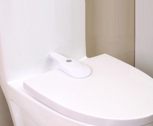 Bezpečnostný zámok na WC, WC misu, SEDADLÁ