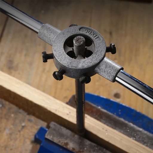 DRŽIAK DRŽIAK DRŽIAK DRŽIAK M3-M4, 20x5 mm