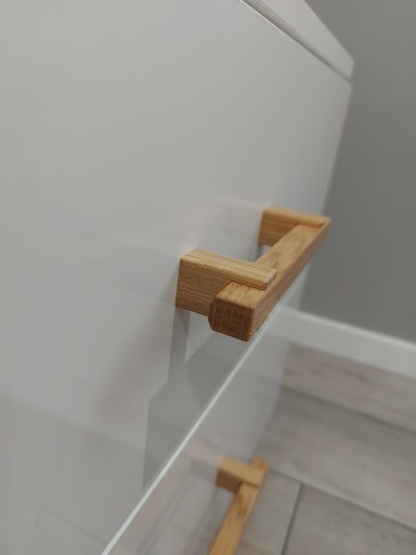 Nábytkové madlo zábradlia v tvare U, dĺžka 146mm, šírka 96mm