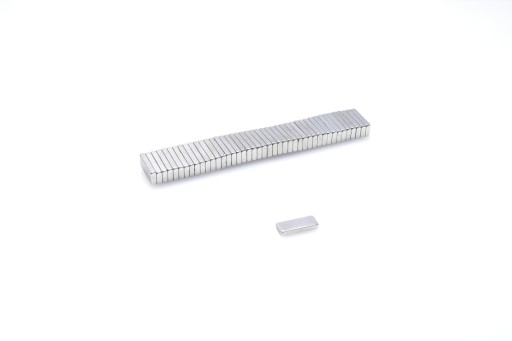 Neodymový tanierový magnet MPŁ 10x4x1,5 N38 50 ks.