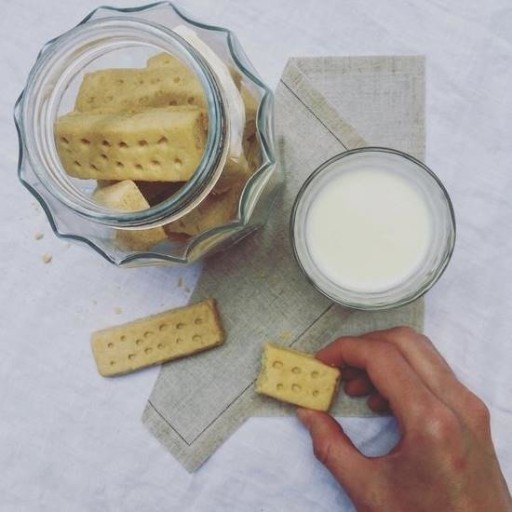 Walkers Shortbread Triangles cookies 150g