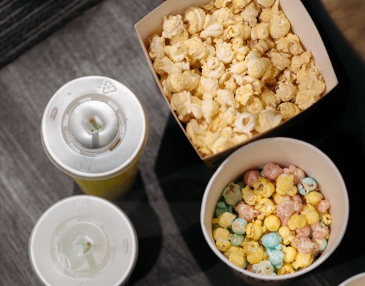 POPCORN KUKURIČNÉ ZRNÁ 1Kg NA PEČENIE