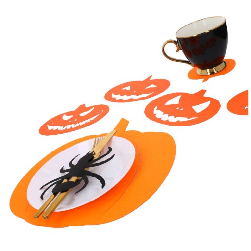Prestieranie, stolové dekorácie, halloweenske tekvice, halloweenske dekorácie