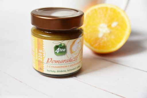 Pomaranče so škoricou a klinčekmi 225 ml
