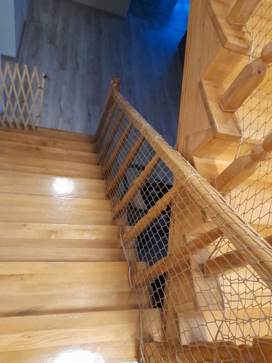BEZUZLOVÁ SCHODISKOVÁ BEZPEČNOSTNÁ SIEŤ 50 cm lapač loptičiek