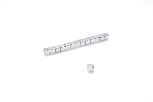 Neodymový tanierový magnet MPŁ 5x5x5 N48 25 ks