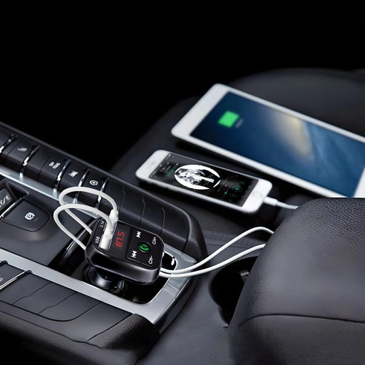 FM BLUETOOTH VYSIELAČ NABÍJAČKA MP3 2xUSB SD LCD