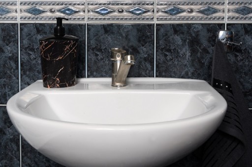 Kúpeľňová miska na mydlo a stojan na mydlo Marble