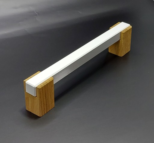 Drevená nábytková úchytka Railing Matt White, dĺžka 212mm, veľ. 192 mm