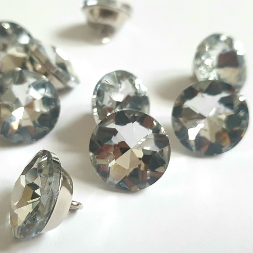 Poťahové gombíky s kryštálmi, biele, 18 mm, 10 KS