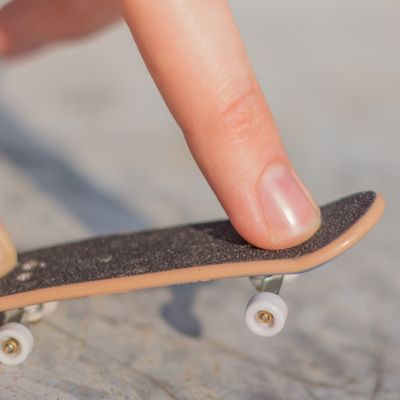 FINGERBOARD MINI SKATEBOARD NA PRSTY DARČEK
