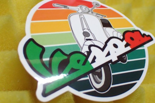 NÁLEPKA VESPA NÁLEPKA 7,9 x 6,6 cm