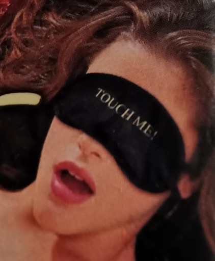 OBOJSTRANNÁ OČNÁ MASKA S 2 NÁPISMI NA SEX NA SPANIE
