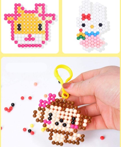 FAREBNÉ VODNÉ KORÁLKY Aquabeads 1000 kusov Kľúčenky Šablóny Prívesky